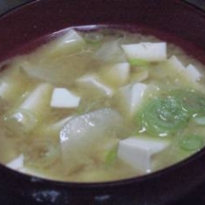 菊芋と豆腐のお味噌汁